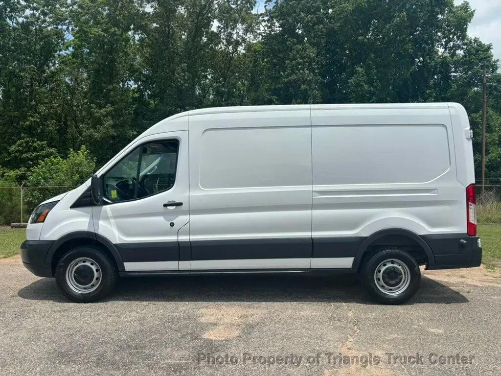 ford transit van 2018 1FTBW2CM1JKB18761 image ford transit van 2018 1FTBW2CM1JKB18761 image